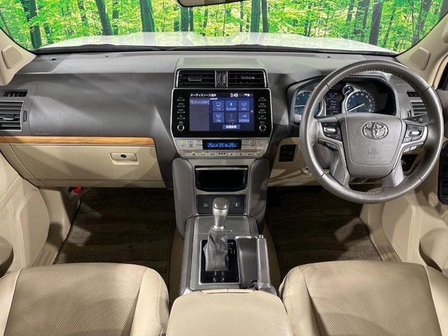 TOYOTA LANDCRUISER PRADO 2023