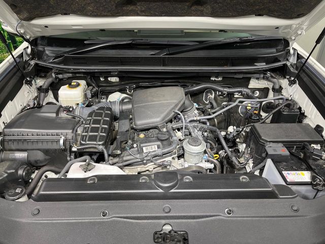 TOYOTA LANDCRUISER PRADO 2023