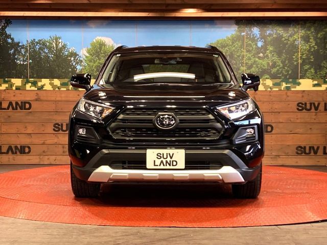 TOYOTA RAV4 4WD 2025