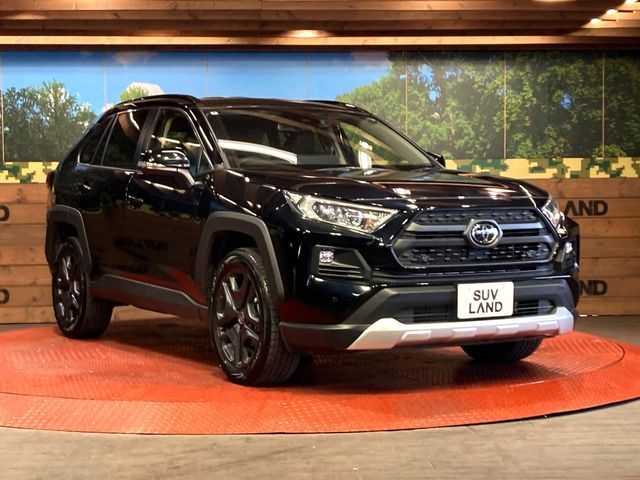 TOYOTA RAV4 4WD 2025