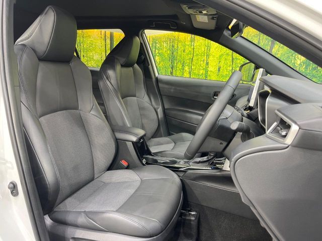 TOYOTA COROLLA CROSS HYBRID 2025