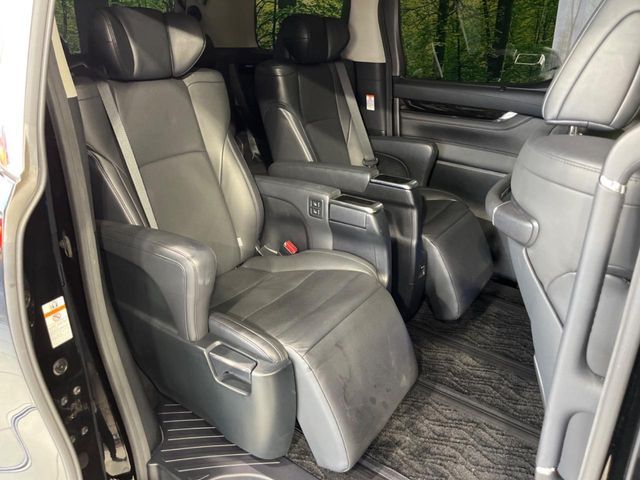 TOYOTA VELLFIRE  HYBRID 4WD 2017