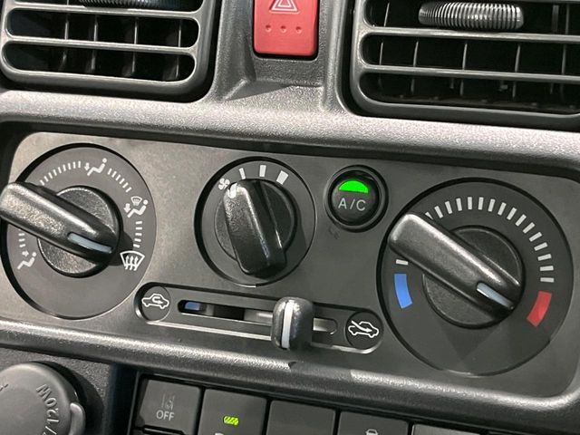 SUZUKI CARRY truck 4WD 2024