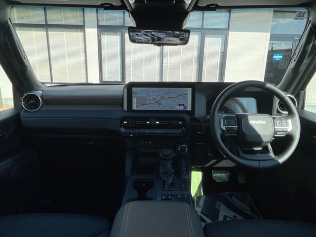 TOYOTA LANDCRUISER 250 2024