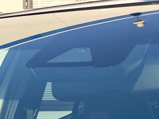 TOYOTA YARIS CROSS HYBRID 2023