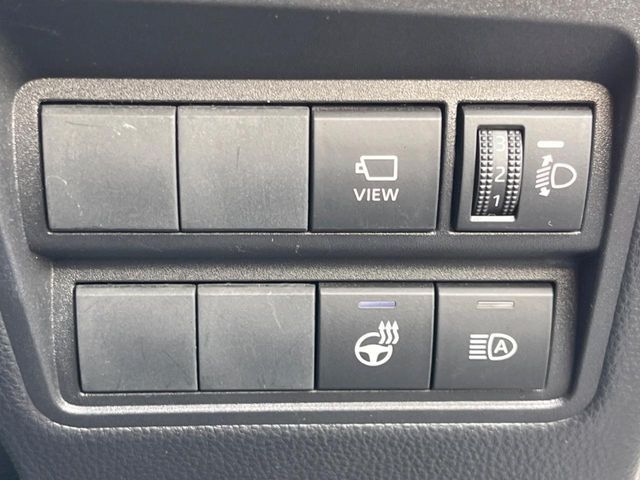 TOYOTA YARIS CROSS HYBRID 2023