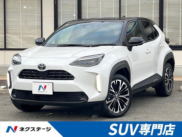 TOYOTA YARIS CROSS 2025
