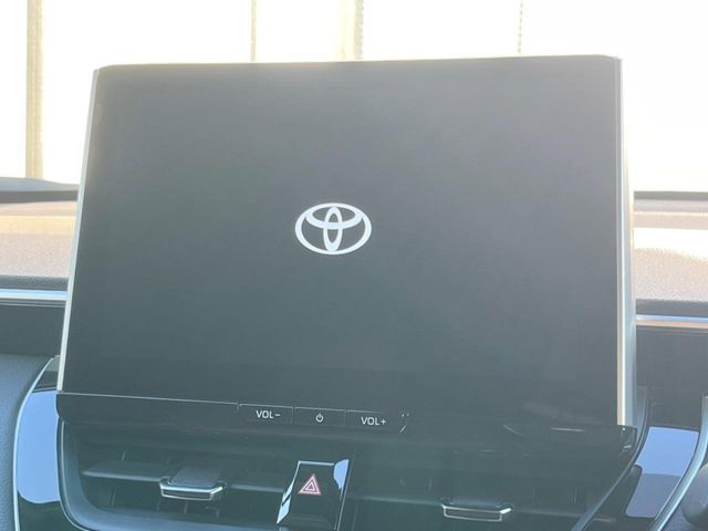 TOYOTA COROLLA CROSS HYBRID 2024