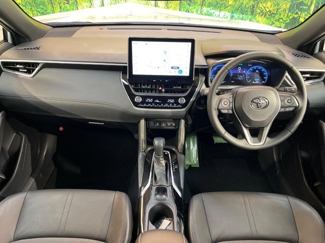 TOYOTA COROLLA CROSS HYBRID 2025