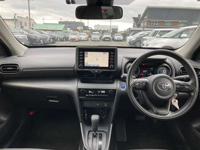 TOYOTA YARIS CROSS HYBRID 2021