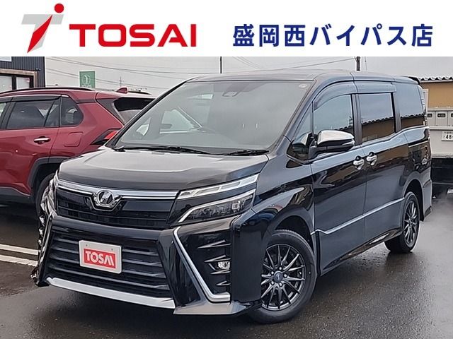 TOYOTA VOXY 4WD 2018