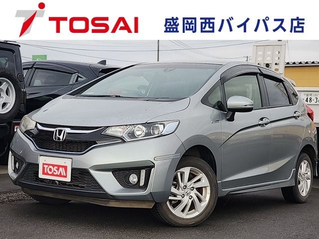 HONDA FIT HYBRID 4WD 2015