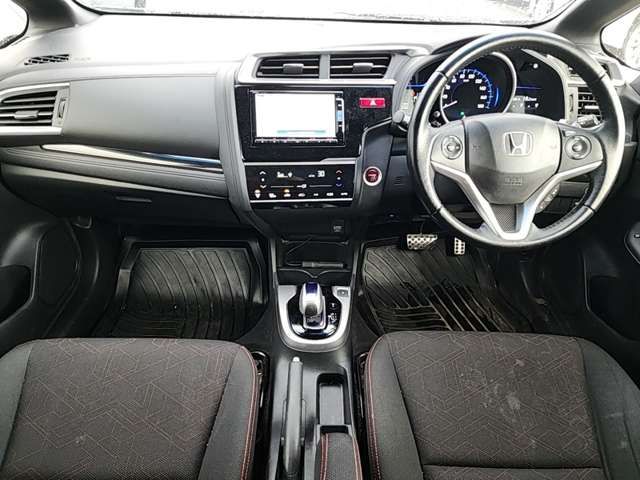 HONDA FIT HYBRID 4WD 2015