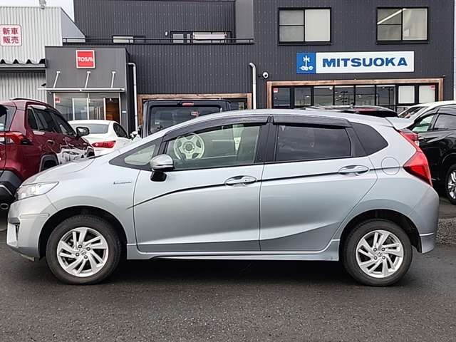 HONDA FIT HYBRID 4WD 2015