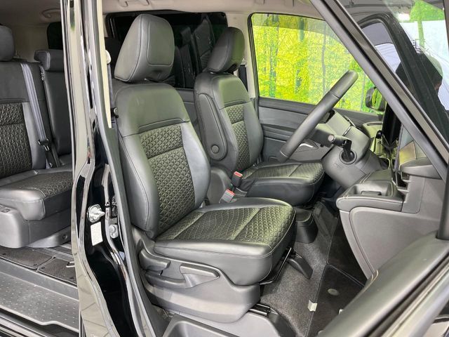 NISSAN SERENA  WG 2024