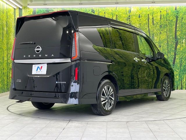 NISSAN SERENA  WG 2024