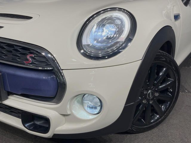 BMW BMW MINI COOPER SD 5DOOR 2017
