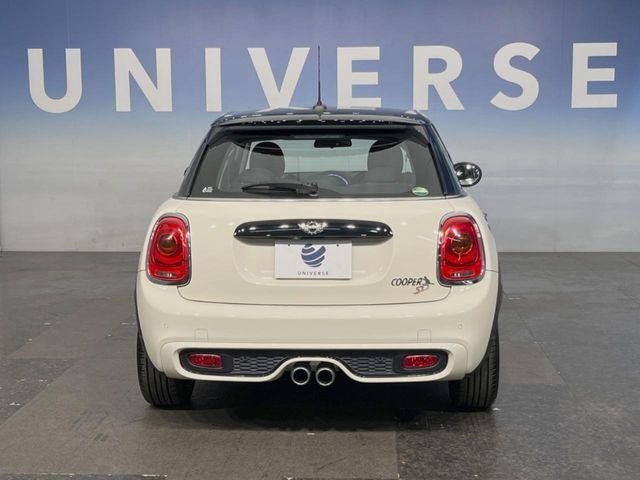 BMW BMW MINI COOPER SD 5DOOR 2017