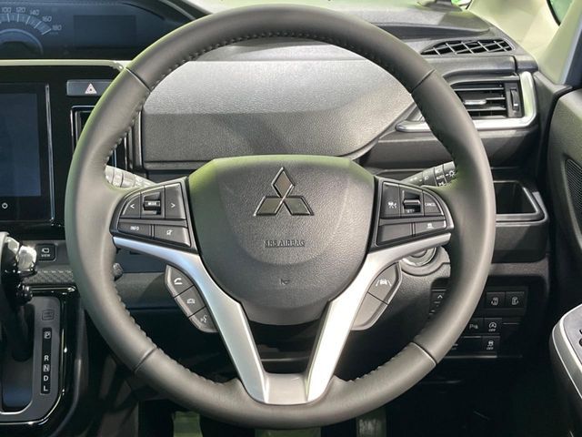 MITSUBISHI DELICA D:2 CUSTOM 4WD 2023