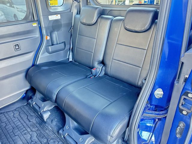 DAIHATSU WAKE 4WD 2015