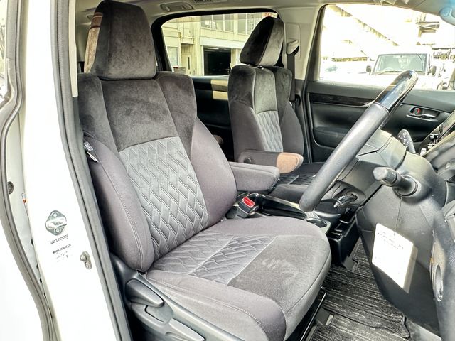 TOYOTA VELLFIRE 2018