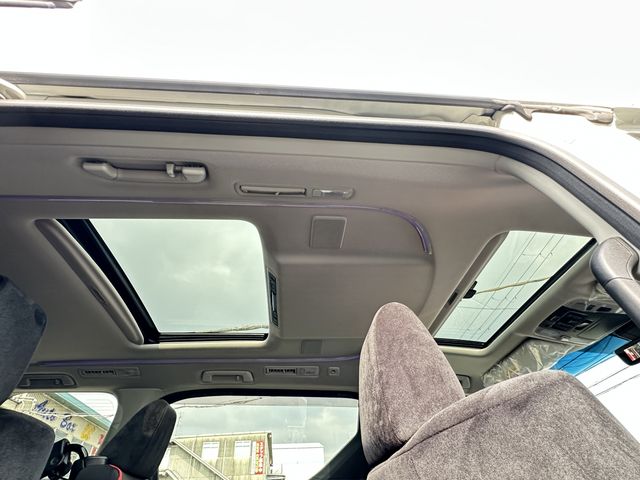 TOYOTA VELLFIRE 2018