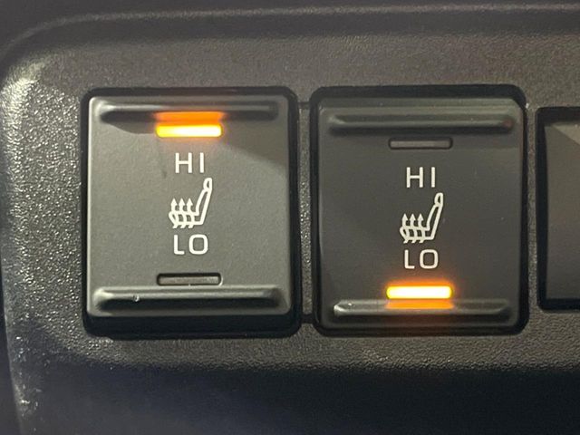 TOYOTA SIENTA HYBRID 2025