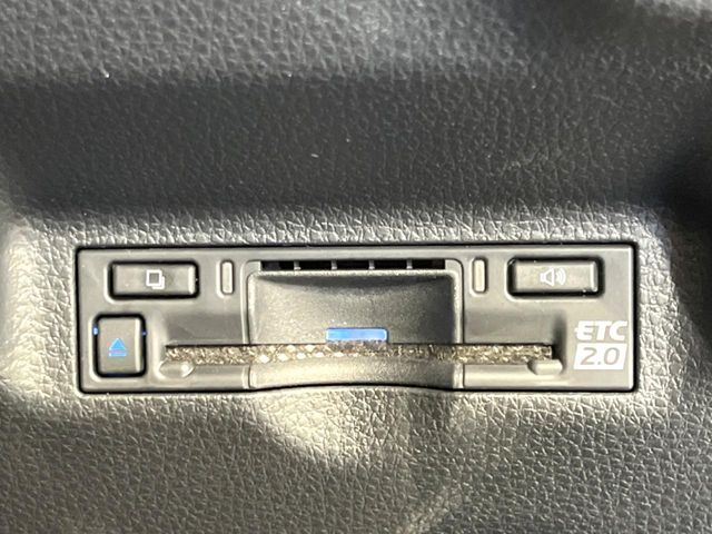 TOYOTA SIENTA HYBRID 2025