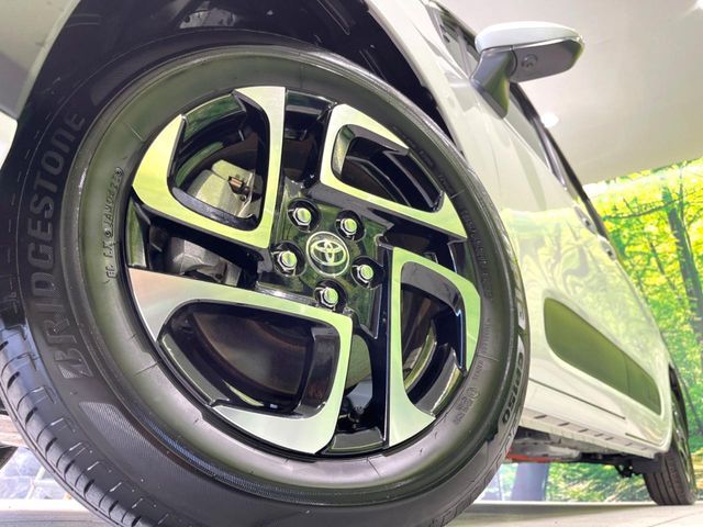 TOYOTA SIENTA HYBRID 2025