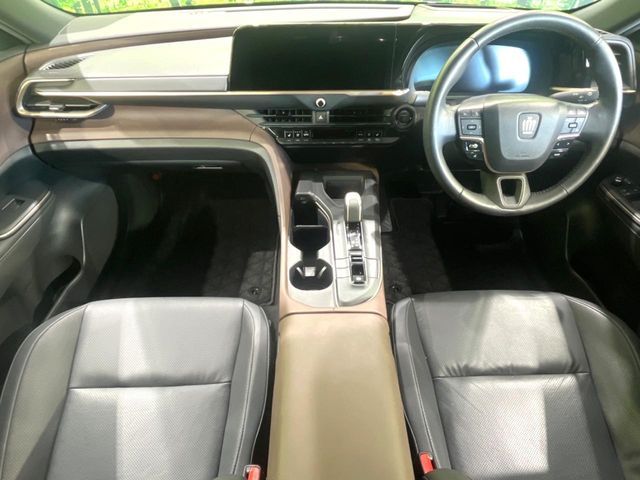 TOYOTA CROWN CROSSOVER 2023