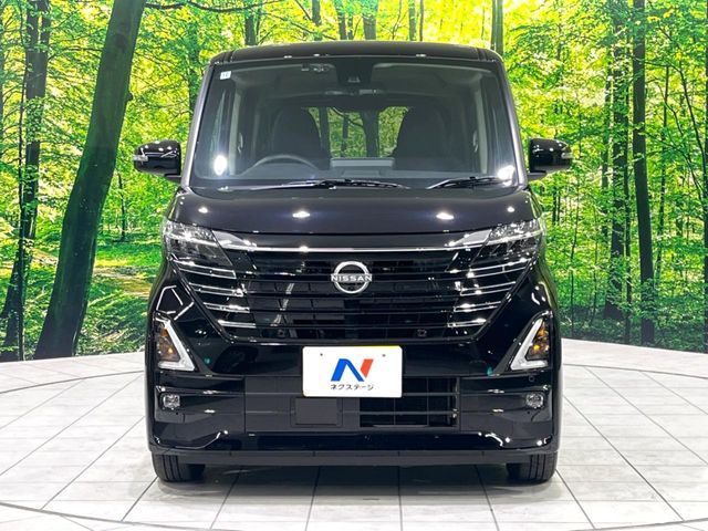 NISSAN ROOX 2024