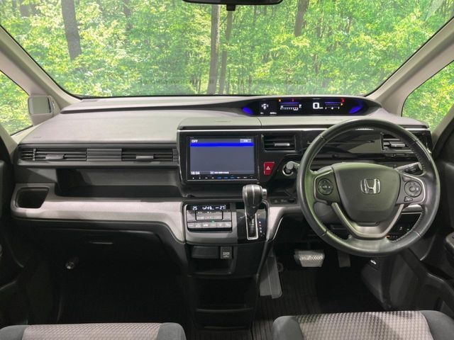 HONDA STEPWAGON SPADA 2016