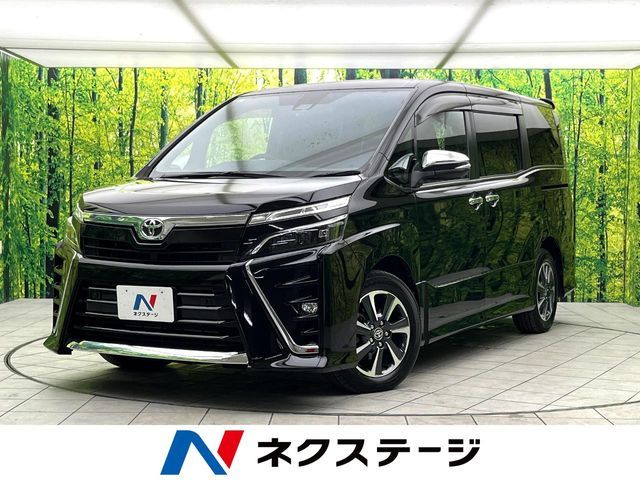 TOYOTA VOXY 2020