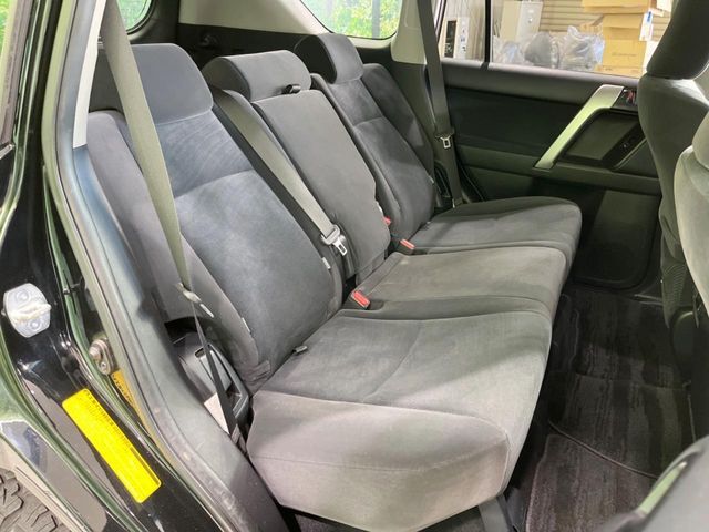 TOYOTA LANDCRUISER PRADO 2018