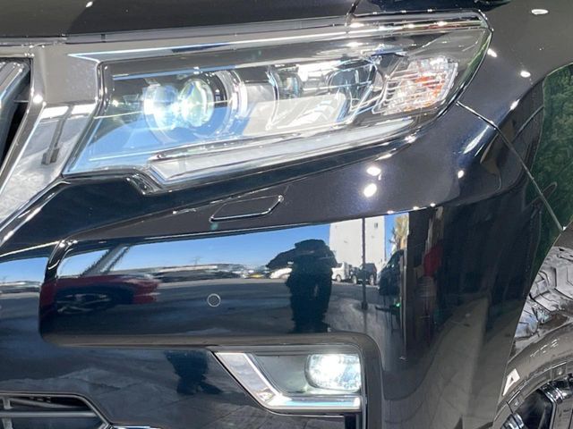 TOYOTA LANDCRUISER PRADO 2018