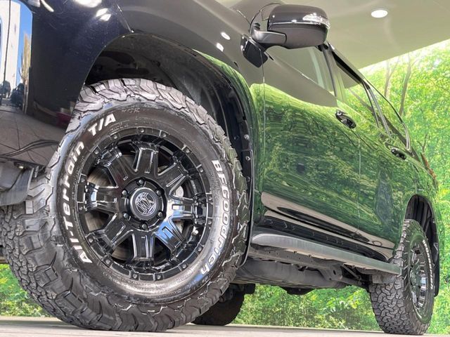 TOYOTA LANDCRUISER PRADO 2018