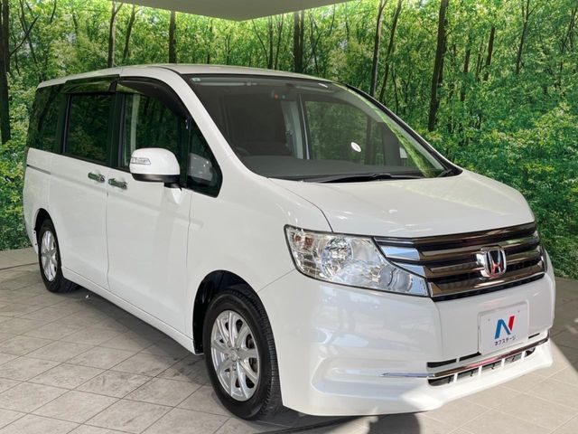 HONDA STEPWAGON 2013