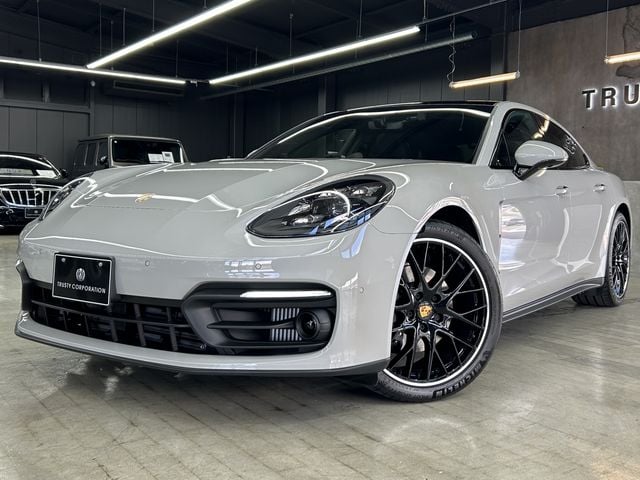 PORSCHE PORSCHE PANAMERA 2014
