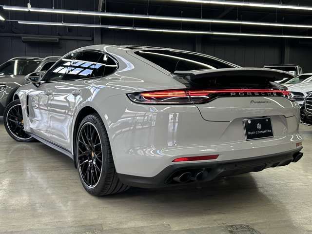 PORSCHE PORSCHE PANAMERA 2014