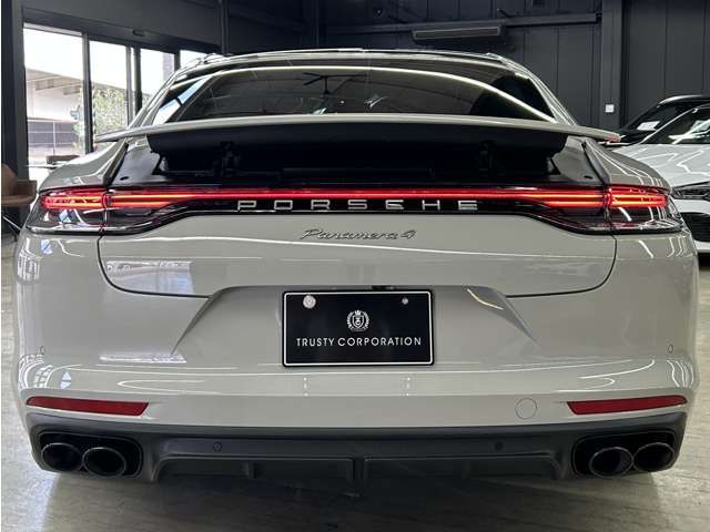 PORSCHE PORSCHE PANAMERA 2014
