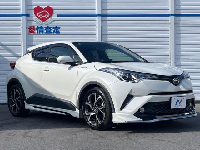 TOYOTA C-HR 2017