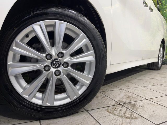 TOYOTA VELLFIRE 4WD 2018