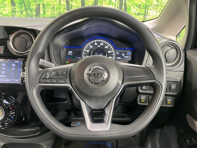 NISSAN NOTE 4WD 2018