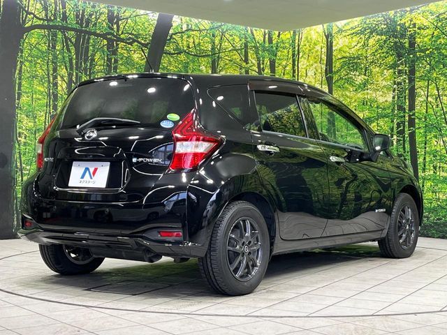 NISSAN NOTE 4WD 2018