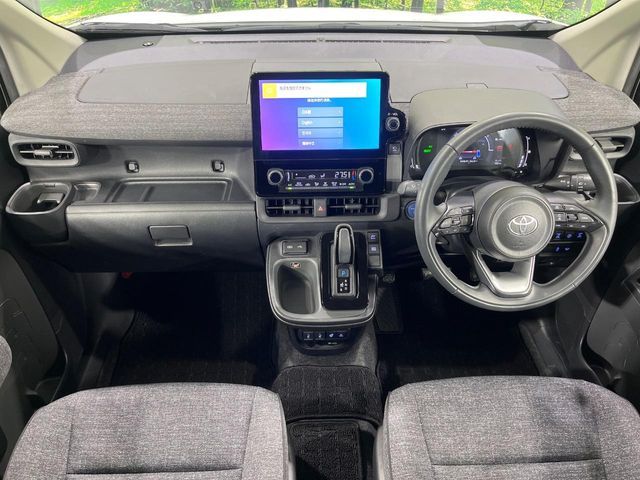 TOYOTA SIENTA HYBRID 2023