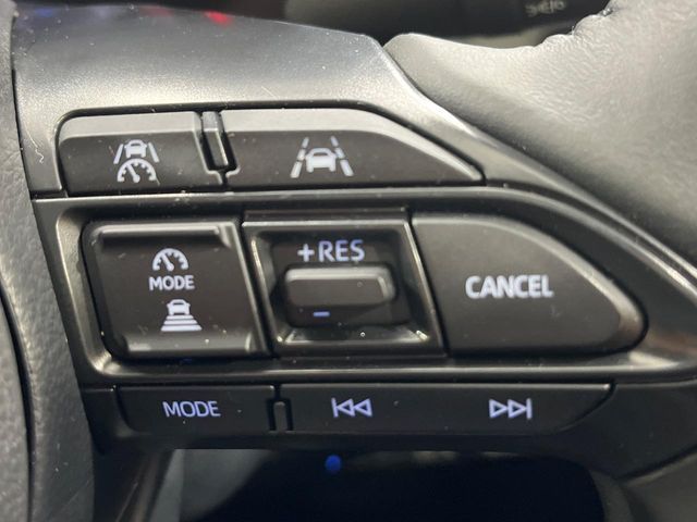 TOYOTA SIENTA HYBRID 2023