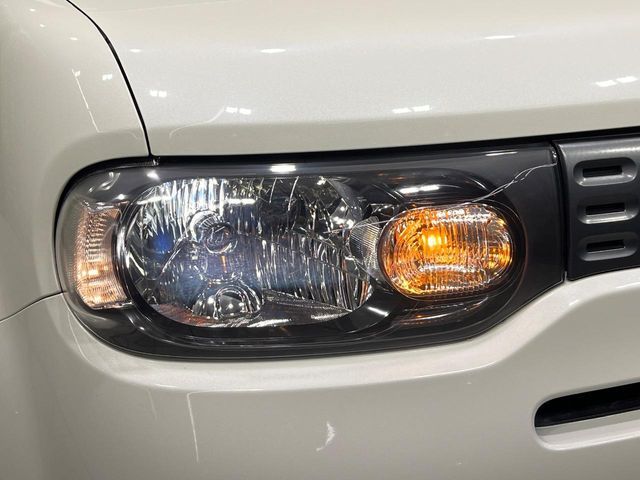 NISSAN CUBE 4WD 2011