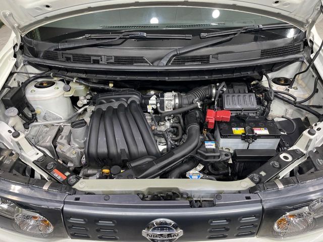 NISSAN CUBE 4WD 2011