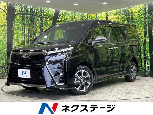 TOYOTA VOXY 4WD 2019