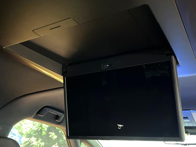 TOYOTA VELLFIRE  HYBRID 2024